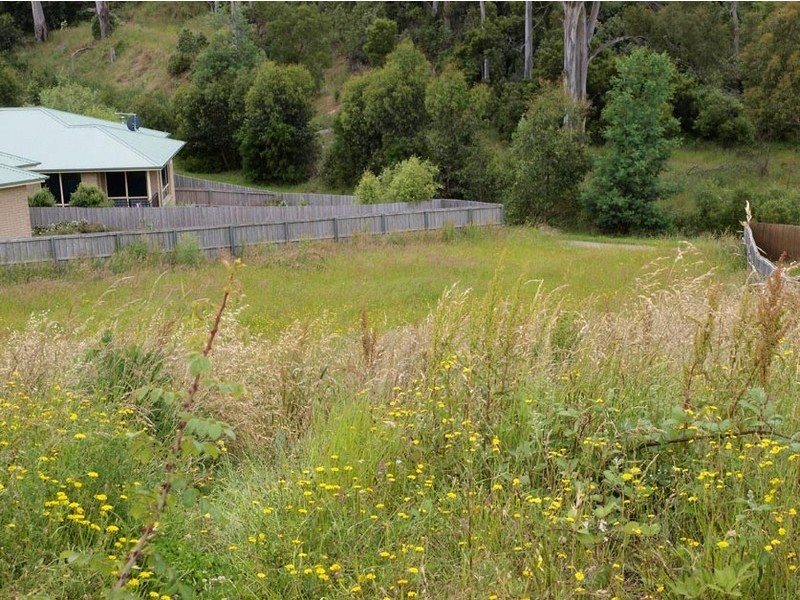 48 Lester Crescent, Kingston TAS 7050