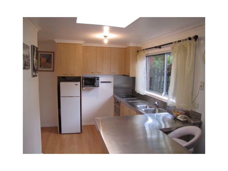 2/133 Wells Parade, Blackmans Bay TAS 7052