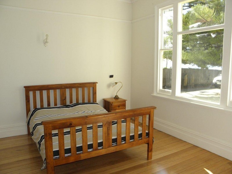 12 Osborne Esplanade, Kingston Beach TAS 7050