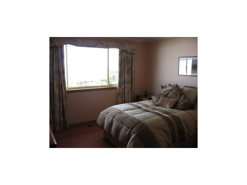 22 Donohoe Gardens, Kingston Beach TAS 7050