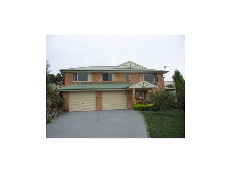 22 Donohoe Gardens, Kingston Beach TAS 7050