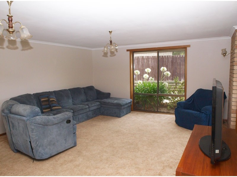 33 Ash Drive, Kingston TAS 7050