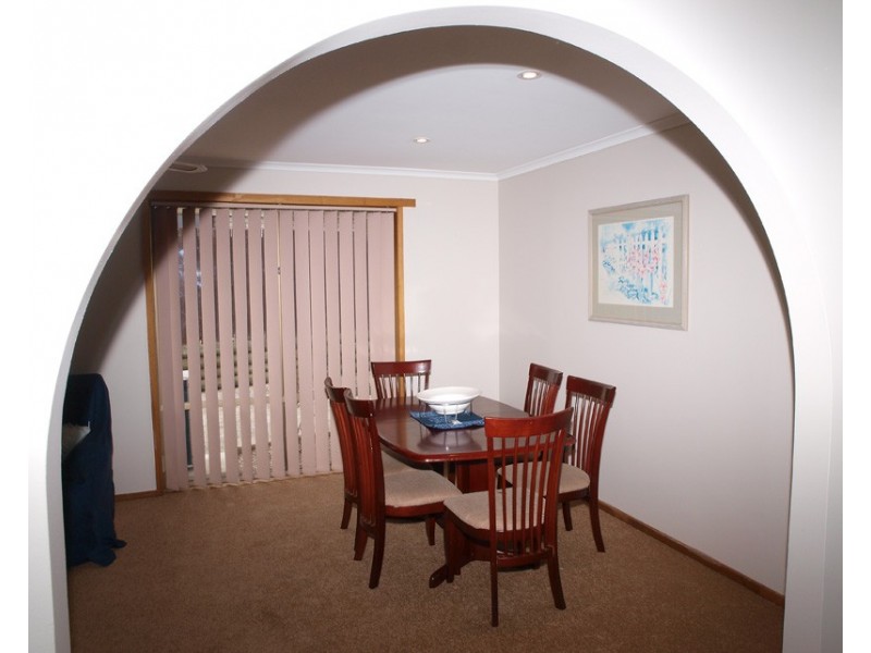 33 Ash Drive, Kingston TAS 7050