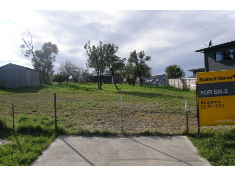 6 Ephesus Pl, Blackmans Bay TAS 7052