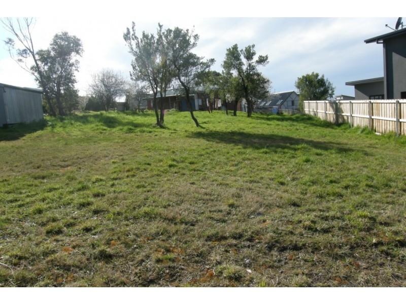 6 Ephesus Pl, Blackmans Bay TAS 7052