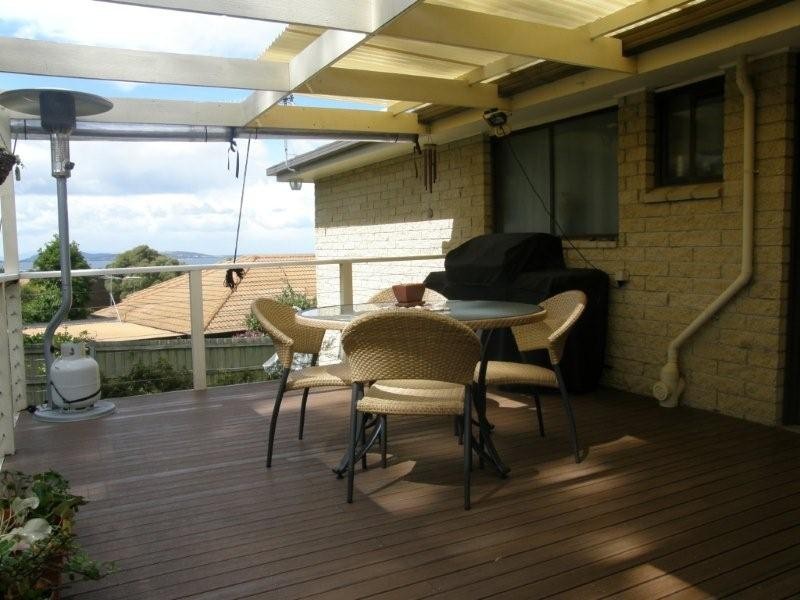12 Kiama Place, Blackmans Bay TAS 7052