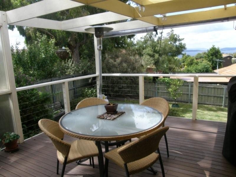 12 Kiama Place, Blackmans Bay TAS 7052