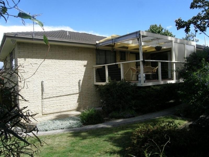 12 Kiama Place, Blackmans Bay TAS 7052