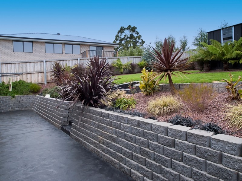 67 Ineke Drive, Kingston TAS 7050