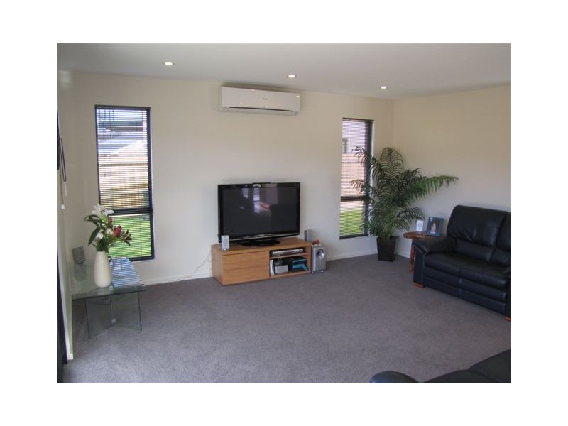 1/31 Lester Crescent, Kingston TAS 7050