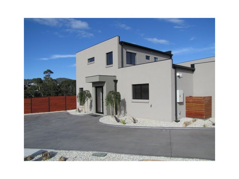 1/31 Lester Crescent, Kingston TAS 7050