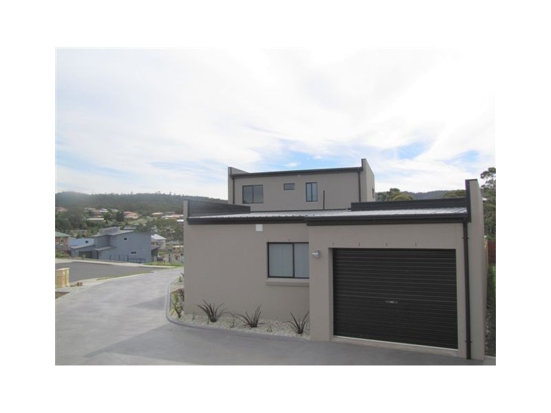1/31 Lester Crescent, Kingston TAS 7050