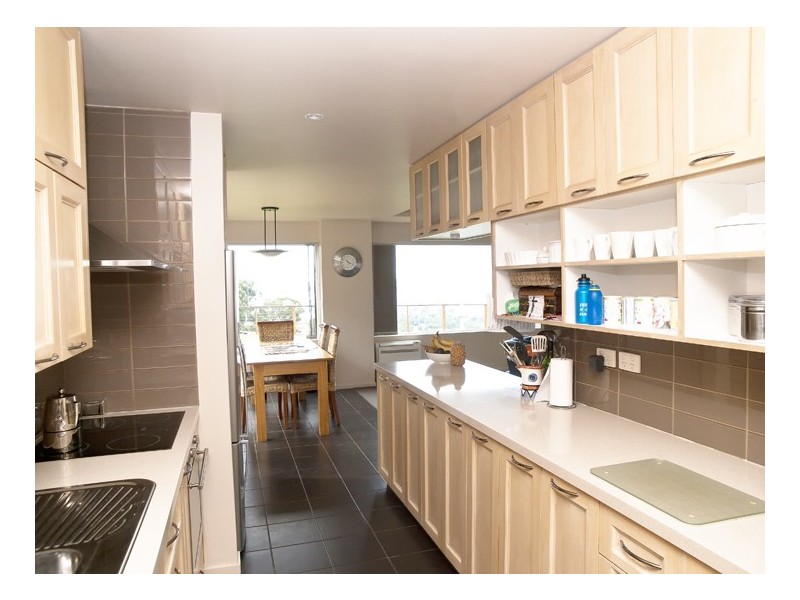 6 Honeysuckle Drive, Blackmans Bay TAS 7052
