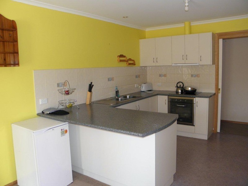 3/195 Redwood Road, Kingston TAS 7050