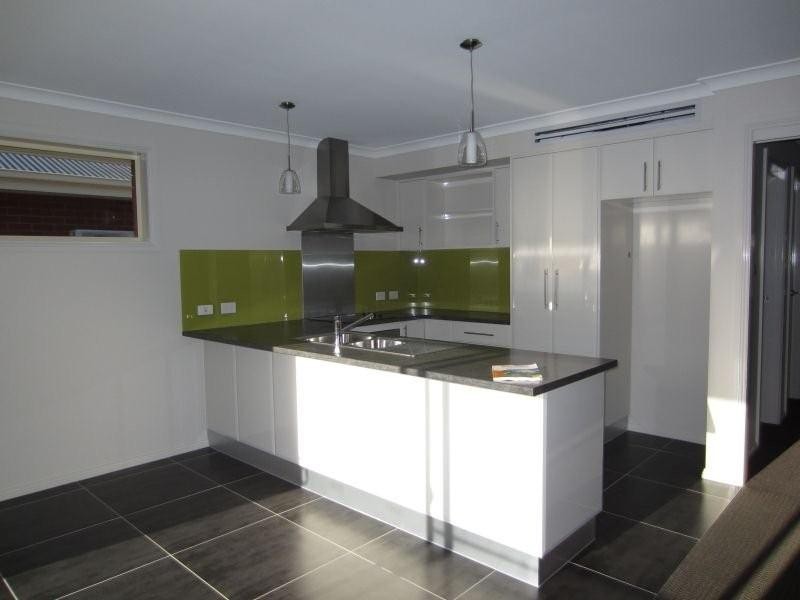 1/36A Balmoral Road, Kingston Beach TAS 7050