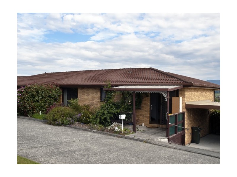 55 Village Drive, Kingston TAS 7050