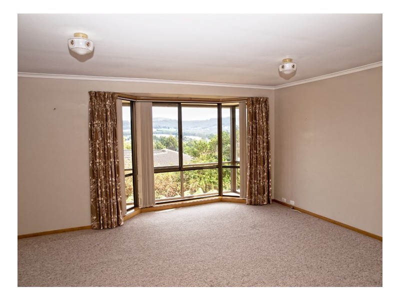 55 Village Drive, Kingston TAS 7050