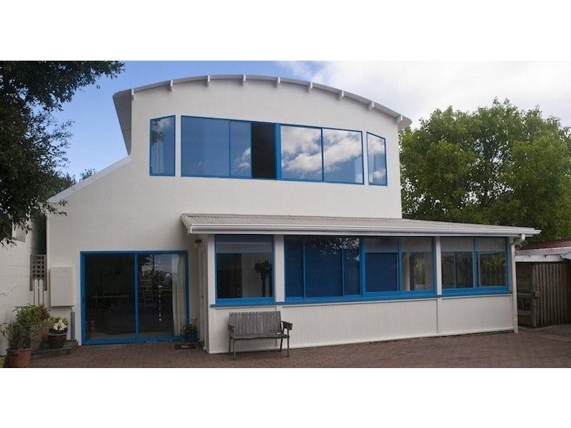 11 Osborne Esplanade, Kingston Beach TAS 7050