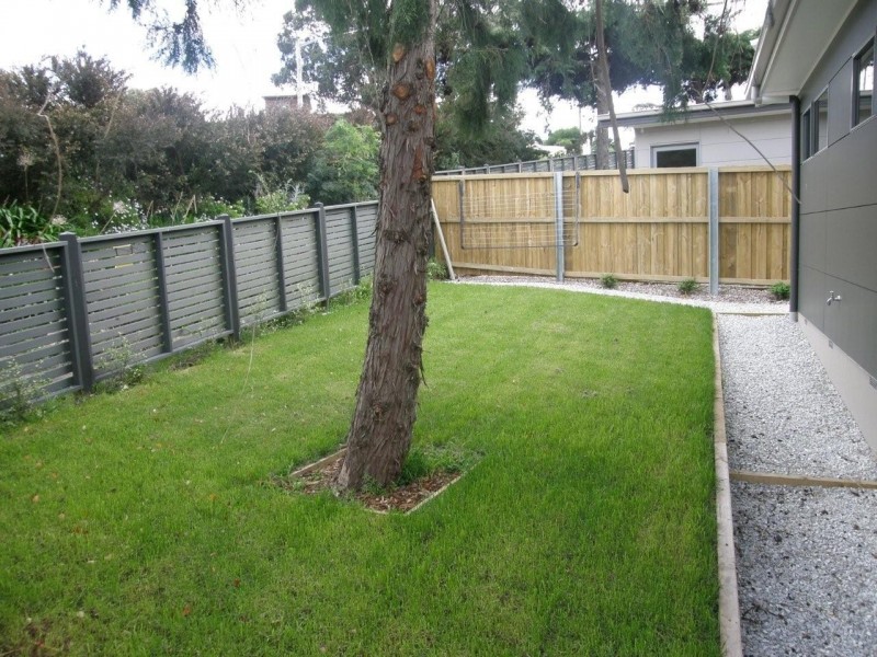 2/2 Blowhole Road, Blackmans Bay TAS 7052