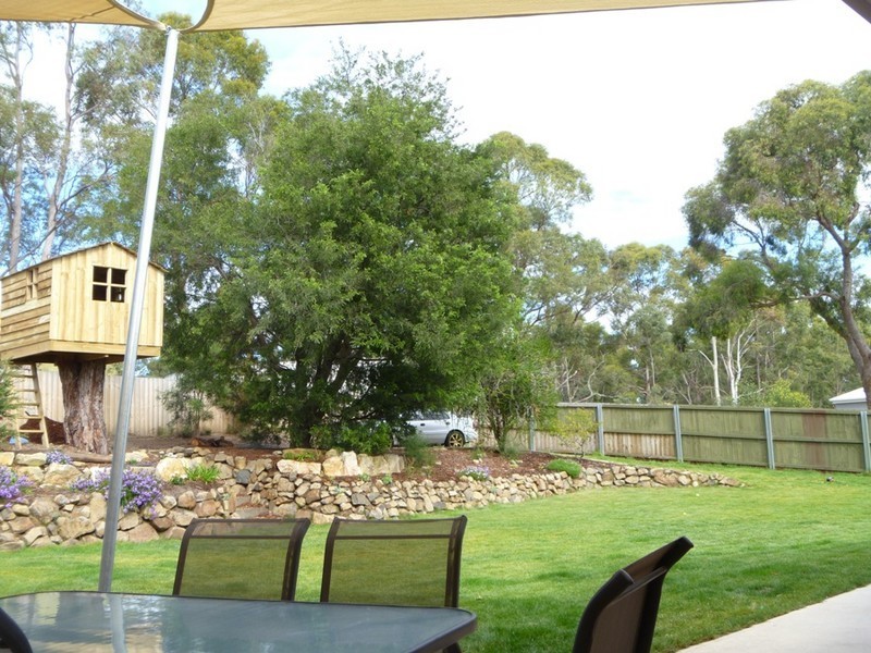 102 Burwood Drive, Blackmans Bay TAS 7052