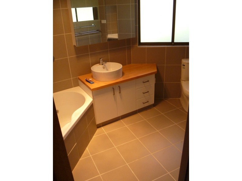 102 Burwood Drive, Blackmans Bay TAS 7052