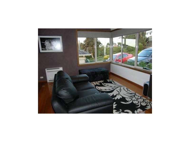 9 Jindabyne Road, Kingston Beach TAS 7050