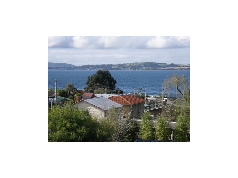 Unit 4/3 Hazell Street, Blackmans Bay TAS 7052