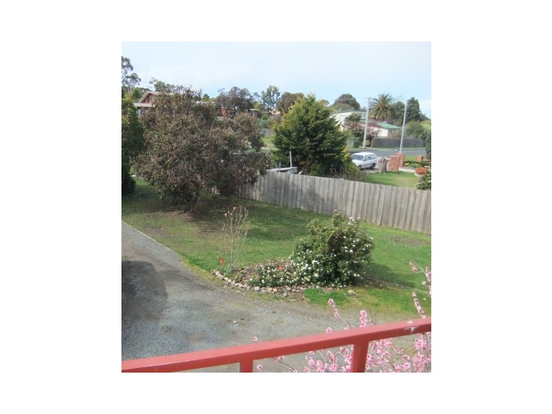 12 Wells Parade, Blackmans Bay TAS 7052