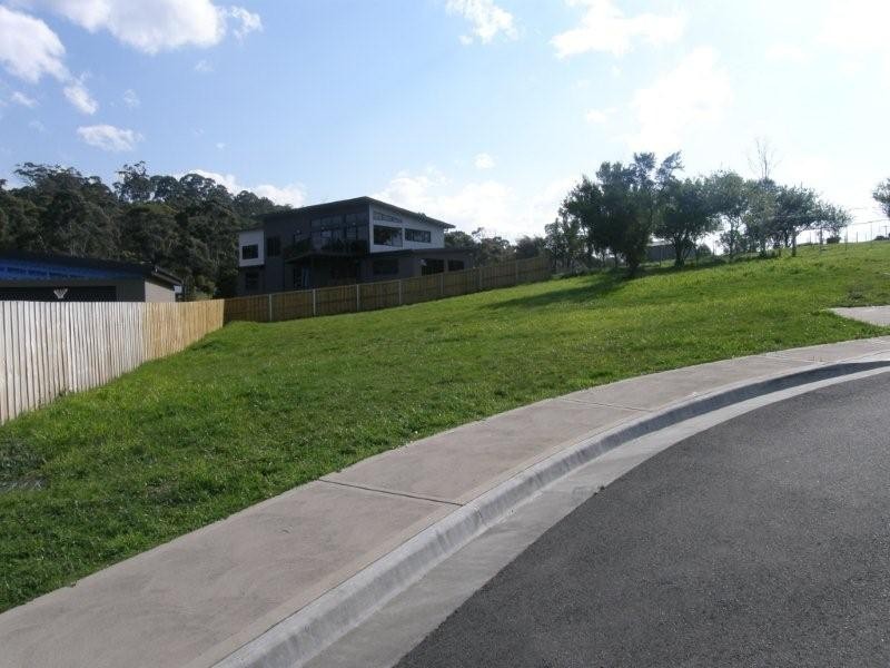 3 Syracuse Place, Blackmans Bay TAS 7052