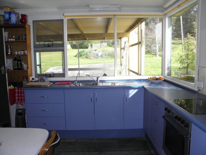 90 Tinderbox Road, Blackmans Bay TAS 7052