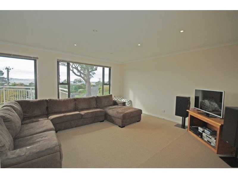 78 Roslyn Avenue, Kingston Beach TAS 7050