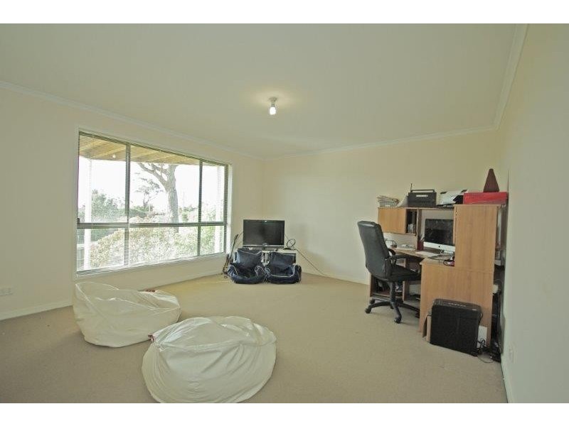 78 Roslyn Avenue, Kingston Beach TAS 7050