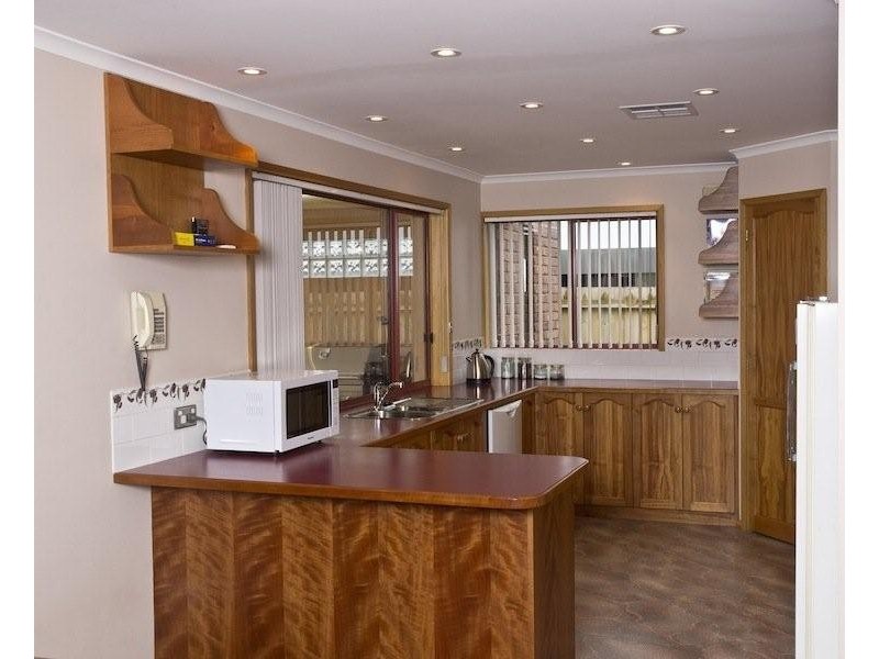 18 Ocean Esplanade, Blackmans Bay TAS 7052