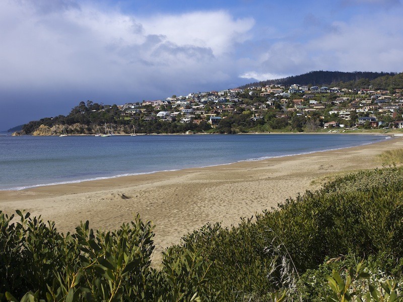 18 Ocean Esplanade, Blackmans Bay TAS 7052