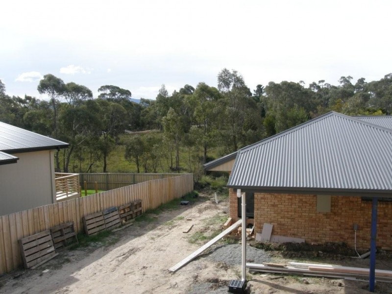 1 and 2/12  Lomandra Drive, Blackmans Bay TAS 7052