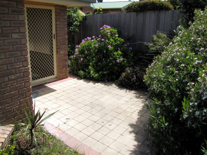 2/14 Grevillia Way, Kingston TAS 7050