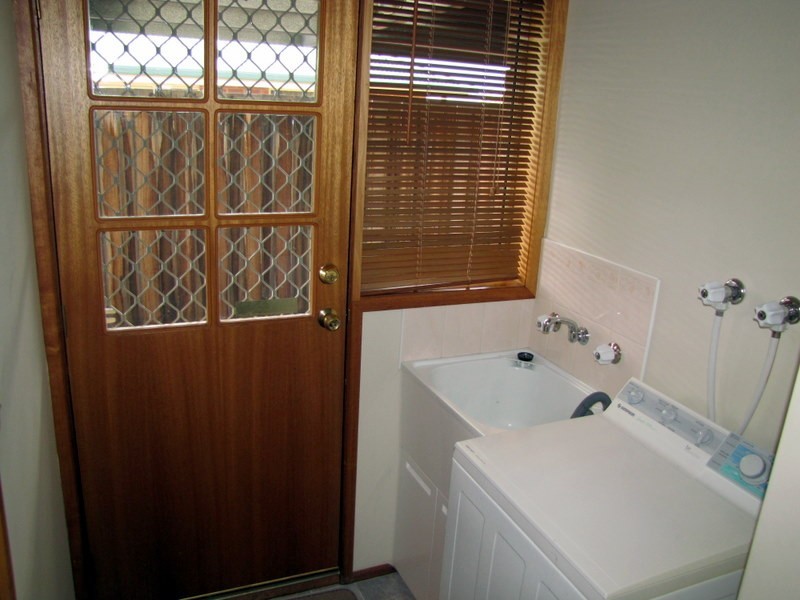 2/14 Grevillia Way, Kingston TAS 7050