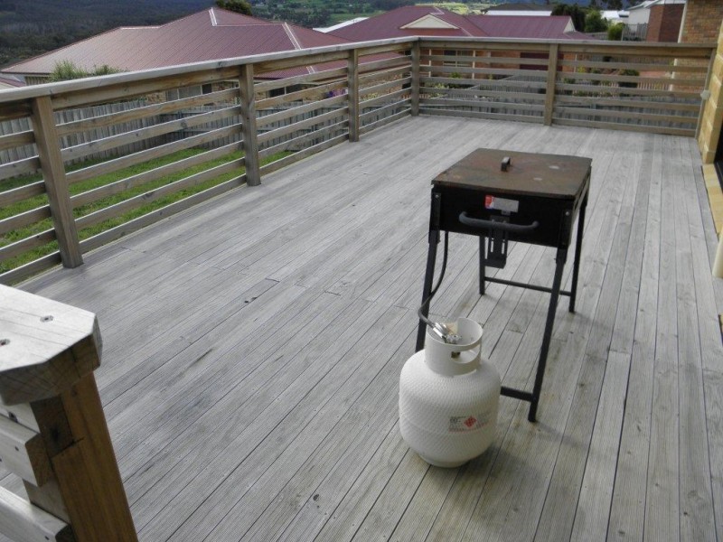 93 Redwood Road, Kingston TAS 7050