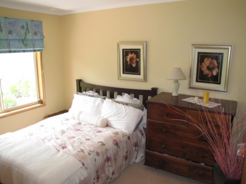 1 Celery Top Drive, Kingston TAS 7050