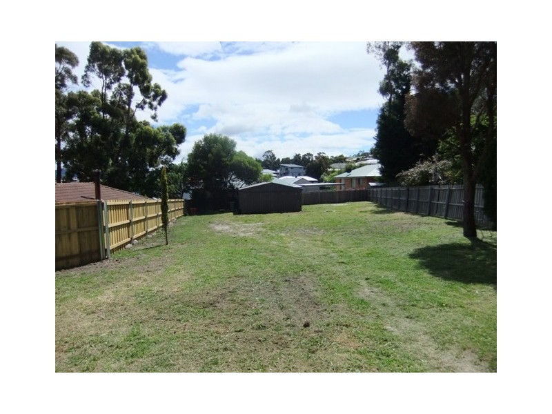 4 Willow Avenue, Kingston TAS 7050