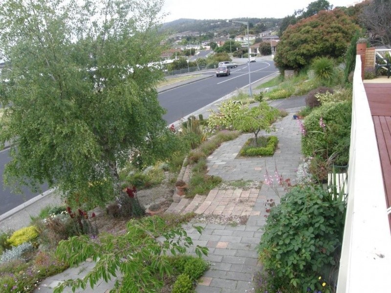 1/10 Opal Drive, Blackmans Bay TAS 7052