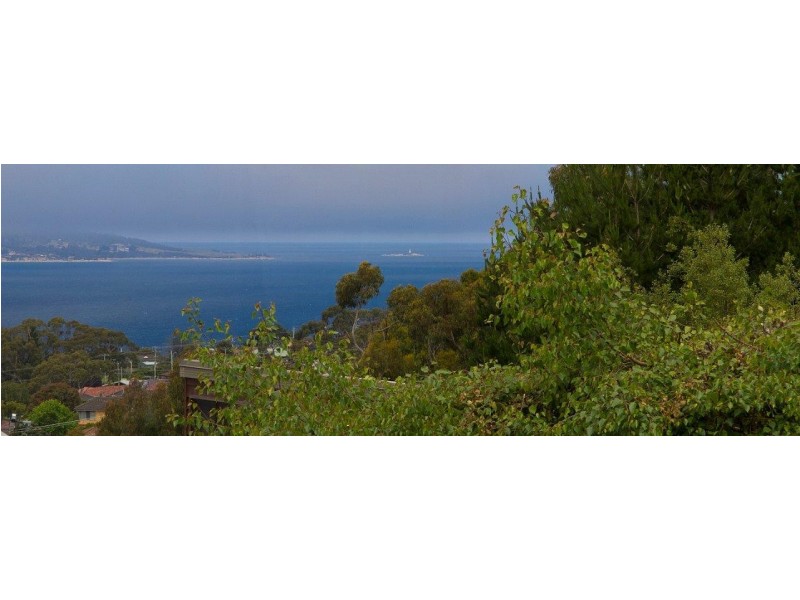 8 Seabreeze Court, Kingston Beach TAS 7050