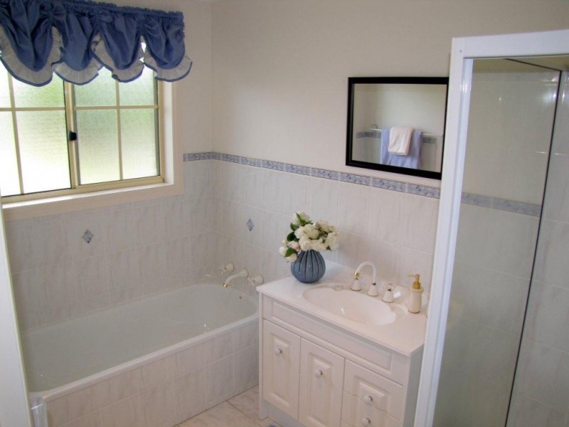 17 Mariner Circle, Huntingfield TAS 7055