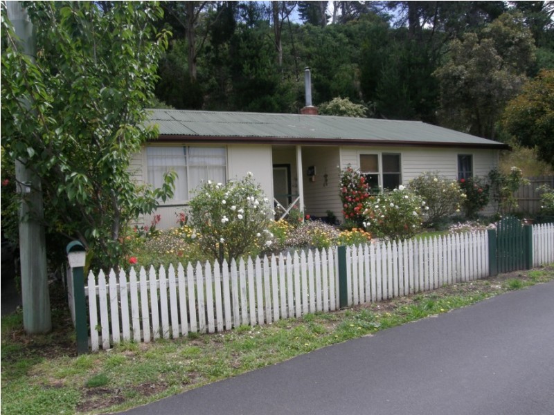 32 Ewing Avenue, Kingston Beach TAS 7050