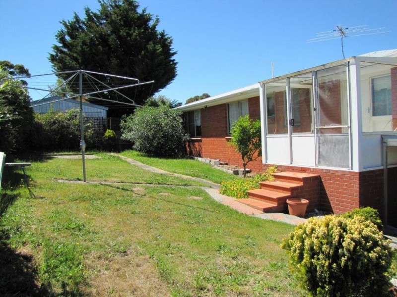237 Redwood Road, Kingston TAS 7050