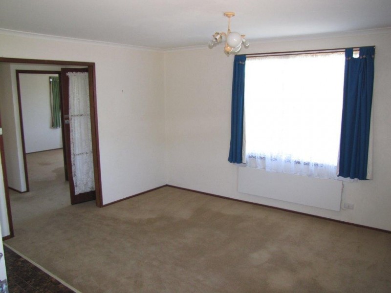 237 Redwood Road, Kingston TAS 7050