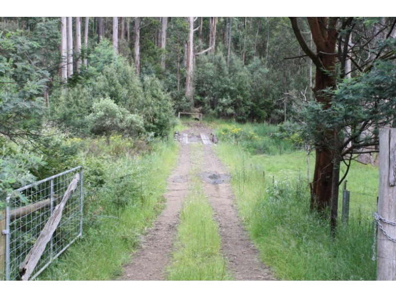 38 Bruschs Road, Oyster Cove TAS 7150