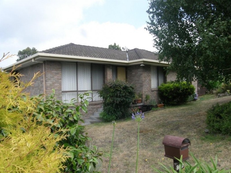 260 Redwood Road, Kingston TAS 7050