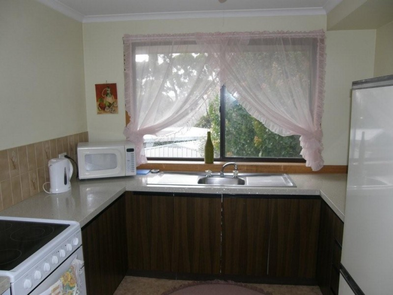 260 Redwood Road, Kingston TAS 7050