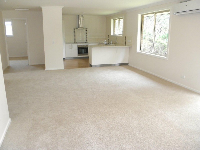 2/406 Argyle Drive, Kingston TAS 7050